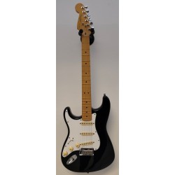 FENDER AMERICAN STANDARD STRATOCASTER LEFT-HANDED BLACK